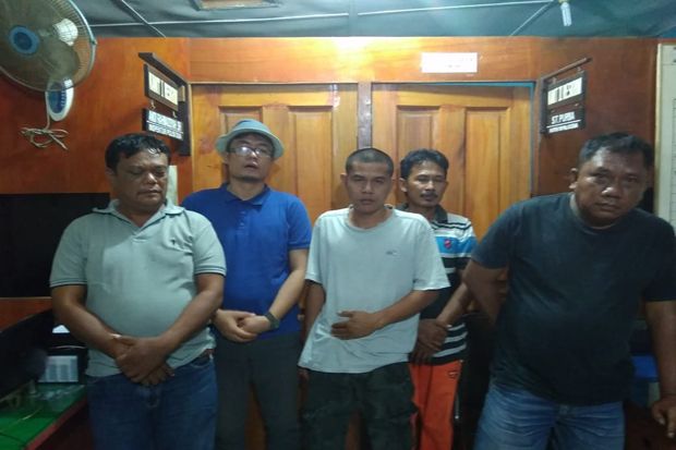Berjudi, Kadis Kominfo Tapsel dan Staf KPU Padanglawas Utara Ditangkap