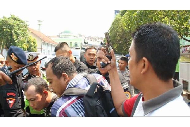 2 Pria Bersenpi Ditangkap di Sekitar Lokasi Deklarasi #2019 Prabowo Presiden