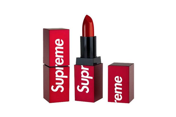Supreme Bakal Luncurkan Lipstik Berwarna Merah Merona