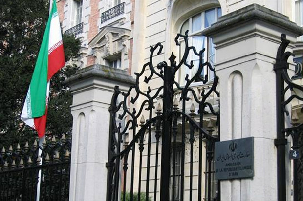 Kedutaan Iran di Paris Diserang Sekelompok Orang