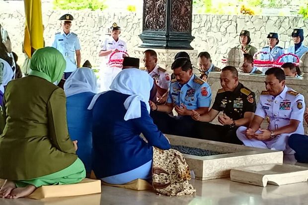 Jaga Netralitas, Panglima TNI Terbitkan Buku Saku Prajurit