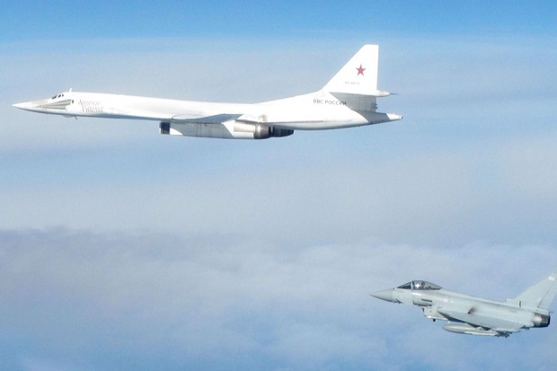 Pesawat Inggris dan Prancis Cegat Jet Bomber Rusia di Laut Utara