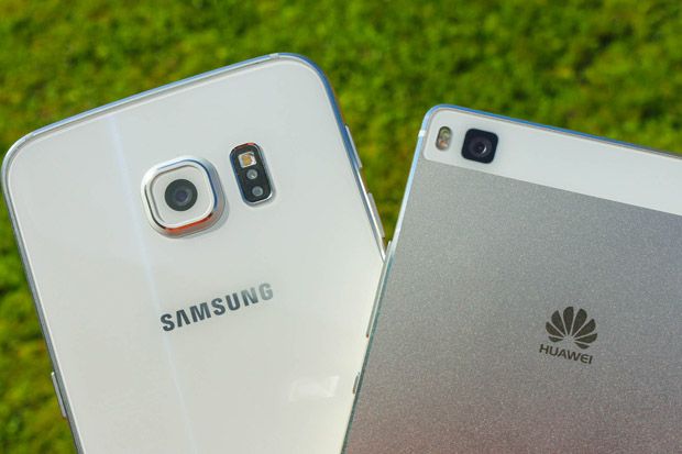 Huawei dan Samsung Saling Klaim Bawa Ponsel Lipat 5G Pertama