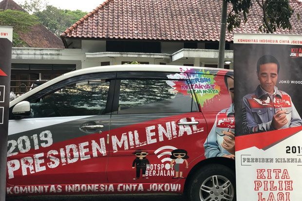 Komunitas Indonesia Cinta Jokowi Luncurkan Program Mobile Hotspot di Bandung