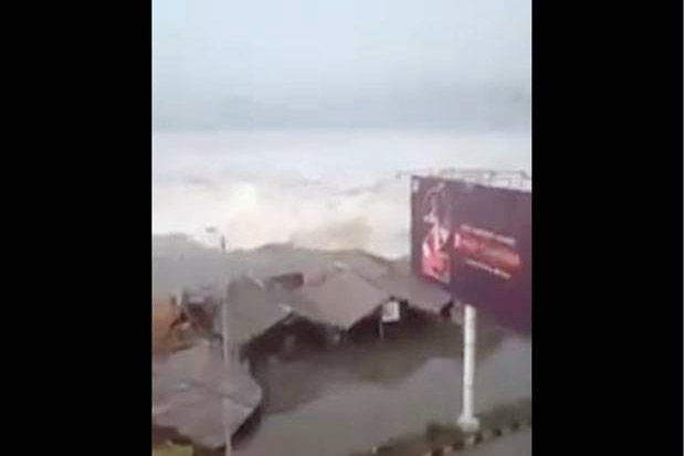 Media Asing Turut Beritakan Gempa dan Tsunami Sulteng