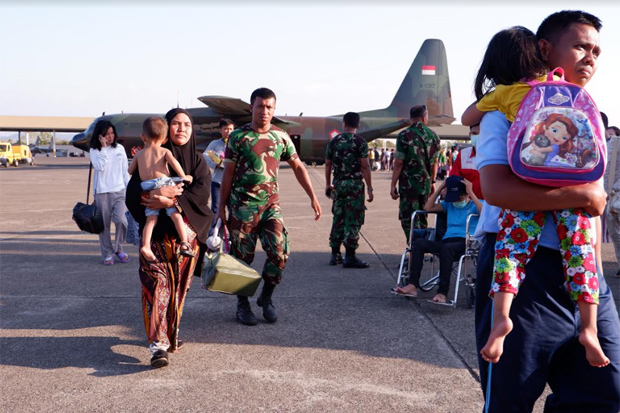 Dibawa Lewat Udara, 60 Korban Gempa Palu Ditangani Rumah Sakit di Makassar