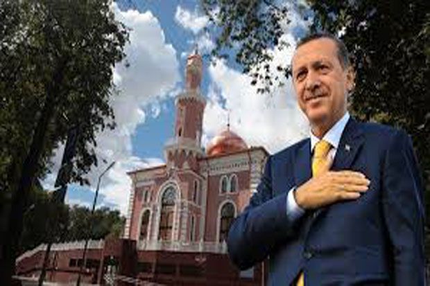Presiden Tayyip Erdogan Resmikan Masjid Terbesar di Jerman