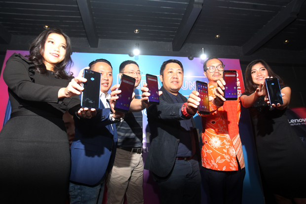 Lenovo Indonesia Tak Lagi Produksi Lini Ponsel Sendiri