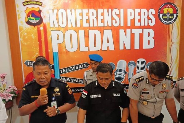 Kurir Narkotika Diringkus Petugas Bea Cukai di Bandara Internasional Lombok