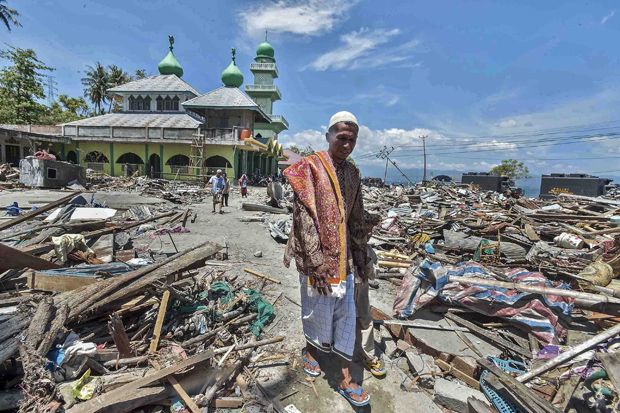 Korban Meninggal Gempa Palu Capai 1.649 Orang