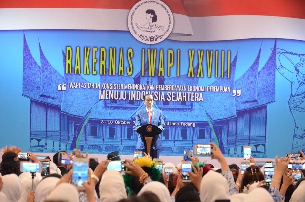 Jokowi: Perempuan Pengusaha Lebih Gigih dari Pengusaha Laki-laki