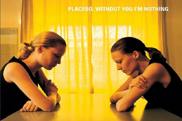 Placebo Tandai 20 Tahun Album Without You Im Nothing