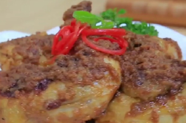 Ayam Bakar Padang ala Rudy Choirudin untuk Makan Siang