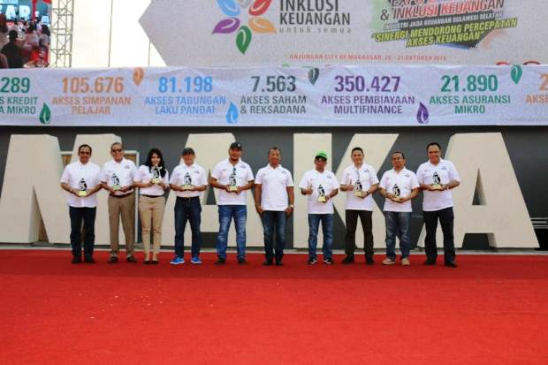 MNC Sekuritas Makassar Raih Penghargaan Inklusi Keuangan OJK 2018
