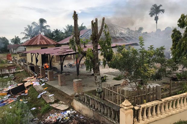 Mapolsek Bendahara Dibakar Massa, Kapolda Aceh Copot Kapolsek