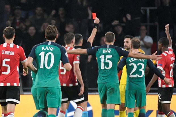Kartu Merah Hugo Lloris Warnai Hasil Imbang Spurs vs PSV