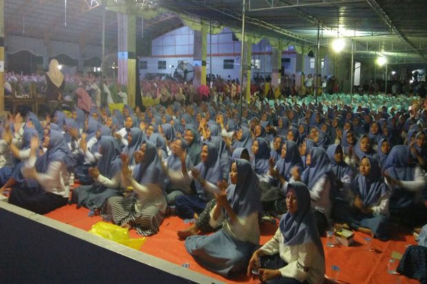 Ribuan Santri Meriahkan Malam Penutupan Kirab Satu Negeri GP Ansor