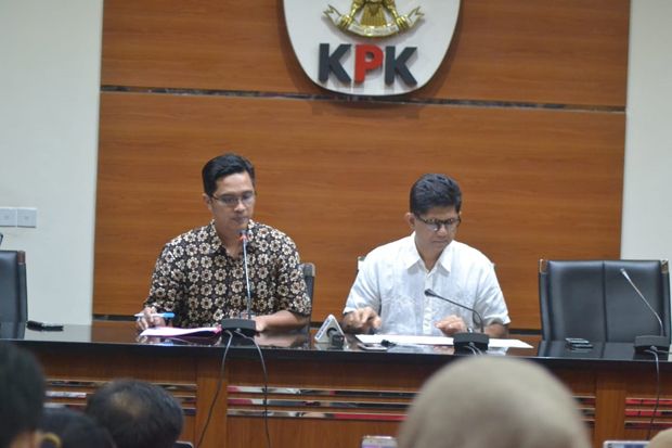 KPK Tetapkan Ketua Komisi B DPRD Kalteng Cs Tersangka Suap