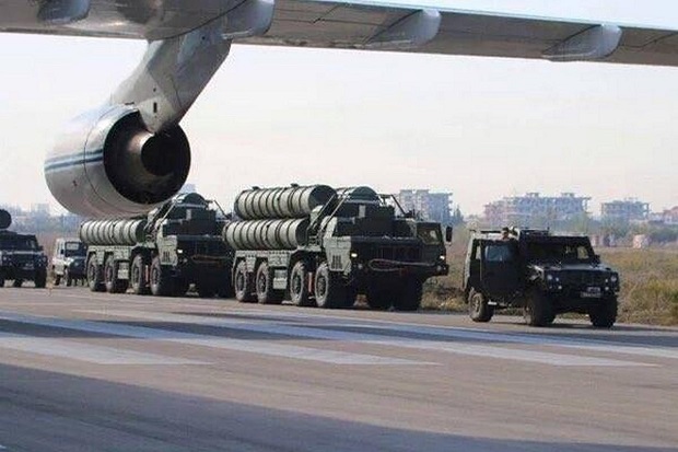 Suriah Mulai Sebar Sistem Pertahanan Rudal S-300 Rusia
