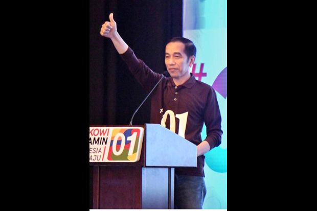 Tim Kampanye Ungkap Makna Salam Satu Jempol Jokowi