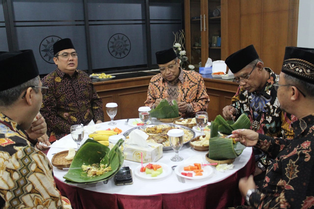 Usai Santap Nasi Kebuli, PP Muhammadiyah-PBNU Sepakati 4 Hal Ini