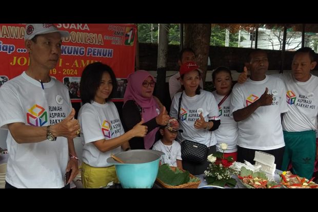 Melihat Antusiasme Masyarakat di Rumah Aspirasi Jokowi-Maruf