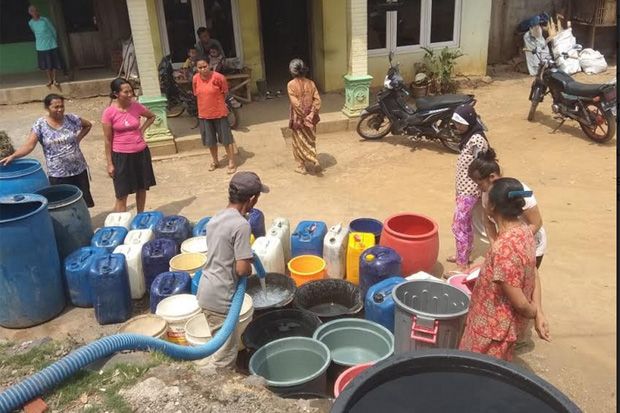 Ratusan Kepala Keluarga di Sumogawe Kesulitan Air Bersih