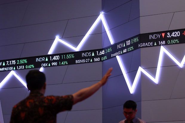 Bursa Asia Terkapar, IHSG Awal Pekan Berakhir Menguat Sendirian