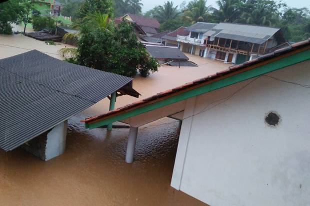 5 Tewas Akibat Banjir dan Longsor di Tasikmalaya