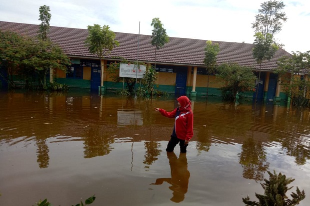 900 Rumah dan Fasilitas Umum Terendam Banjir di Sungai Penuh Jambi