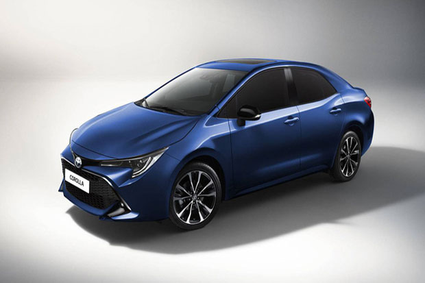 Gairahkan Pasar Sedan, Toyota Corolla Facelift Siap Kawal Camry