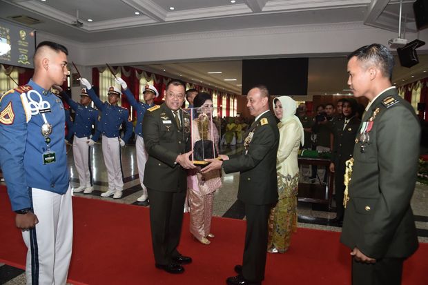 Tugas Selesai, Jenderal Gatot Nurmantyo Diwisuda Purnawira