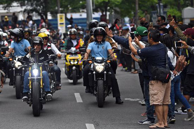 Turing Singkat di Bandung, Jokowi Bikin Heboh Warga