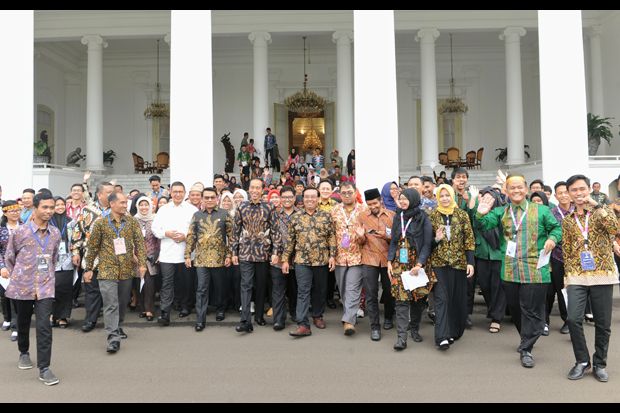 Kagumi Buya Syafii Maarif, Jokowi Ajak Milenial Optimistis