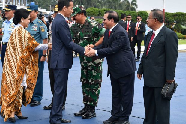 Jokowi Hadiri KTT ASEAN di Singapura