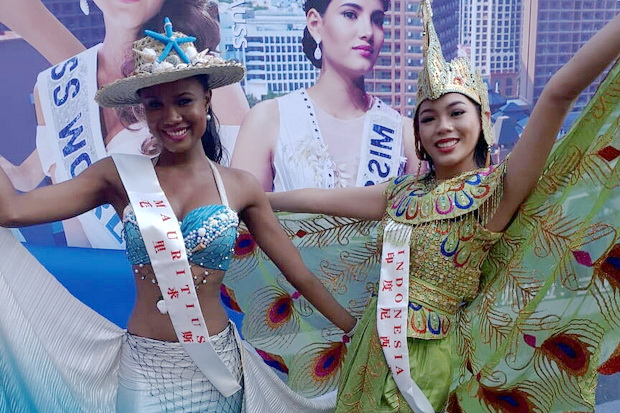 Ikuti Parade, Miss Indonesia Kenakan Kostum Tari Merak