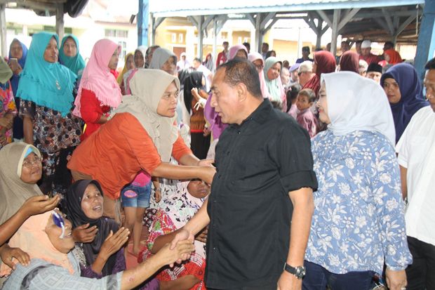 Gubernur Tinjau Korban Banjir, Warga Simpang Gambir Setuju Direlokasi