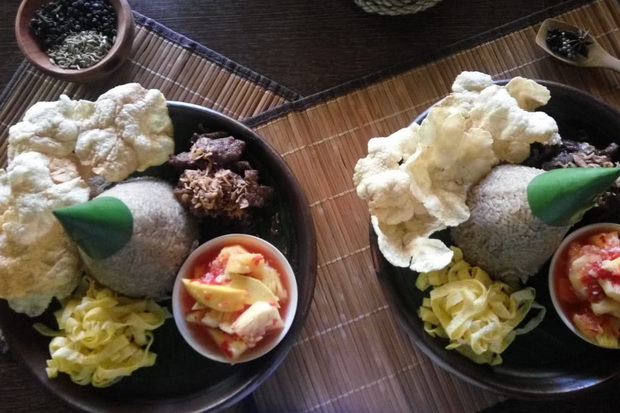 Kuliner Nusantara ala William Wongso di Resto Talaga Sampireun