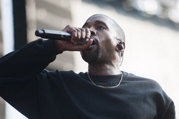 Kanye West Gelontorkan Sumbangan Rp2,18 M untuk Korban Penembakan