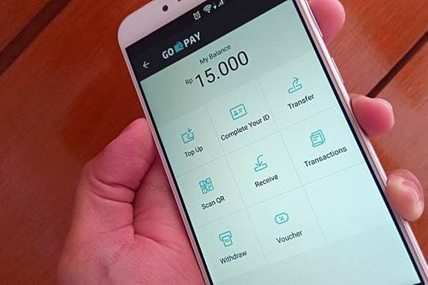 Go-pay Ajak Habis Gajian Belanja Pakai Uang Elektronik