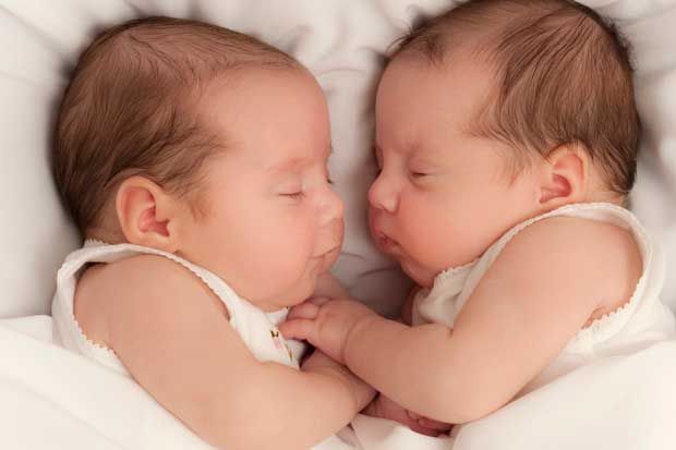 Peneliti China Edit Gen Bayi Kembar