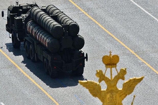 Rusia Berencama Kirim S-400 ke Crimea, Ukraina Murka