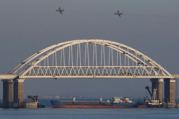 Ukraina Klaim Dua Pelabuhannya di Laut Azov Diblokade Rusia