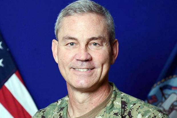 Komandan Armada Kelima AS Ditemukan Tewas di Rumahnya