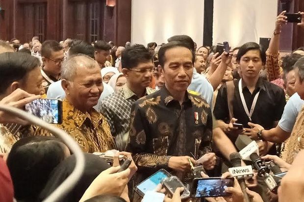 Jokowi Perintahkan Kapolri-Panglima TNI Turun ke TKP Penembakan