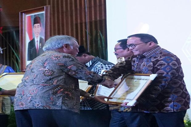 Inovasi Aspal karet Kabupaten Muba Diganjar Terbaik Ketiga se-Indonesi