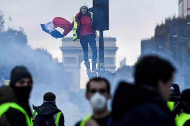 Perdana Menteri Perancis Antisipasi Kerusuhan Massal