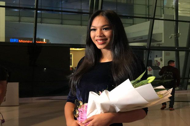 Tiba di Indonesia, Miss Indonesia Alya Nurshabrina Sumringah