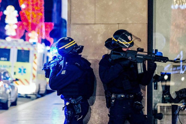 Penembakan di Pasar Natal, Parlemen Eropa Ditutup
