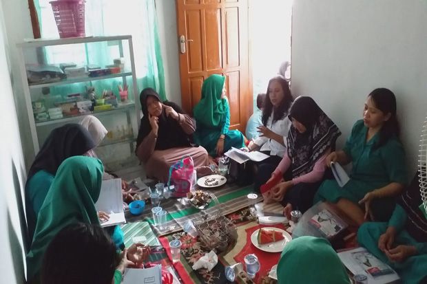 Caleg Perempuan Perindo Ajak Ibu-Ibu di Semarang Melek Hukum
